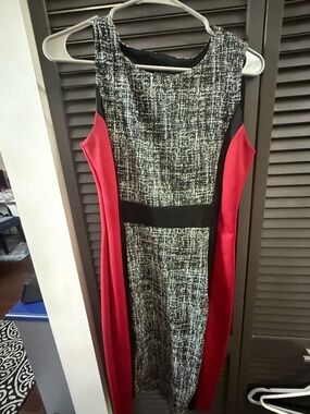 Enfocus Studio Black, White & Red Colorblock Midi Sheath Dress